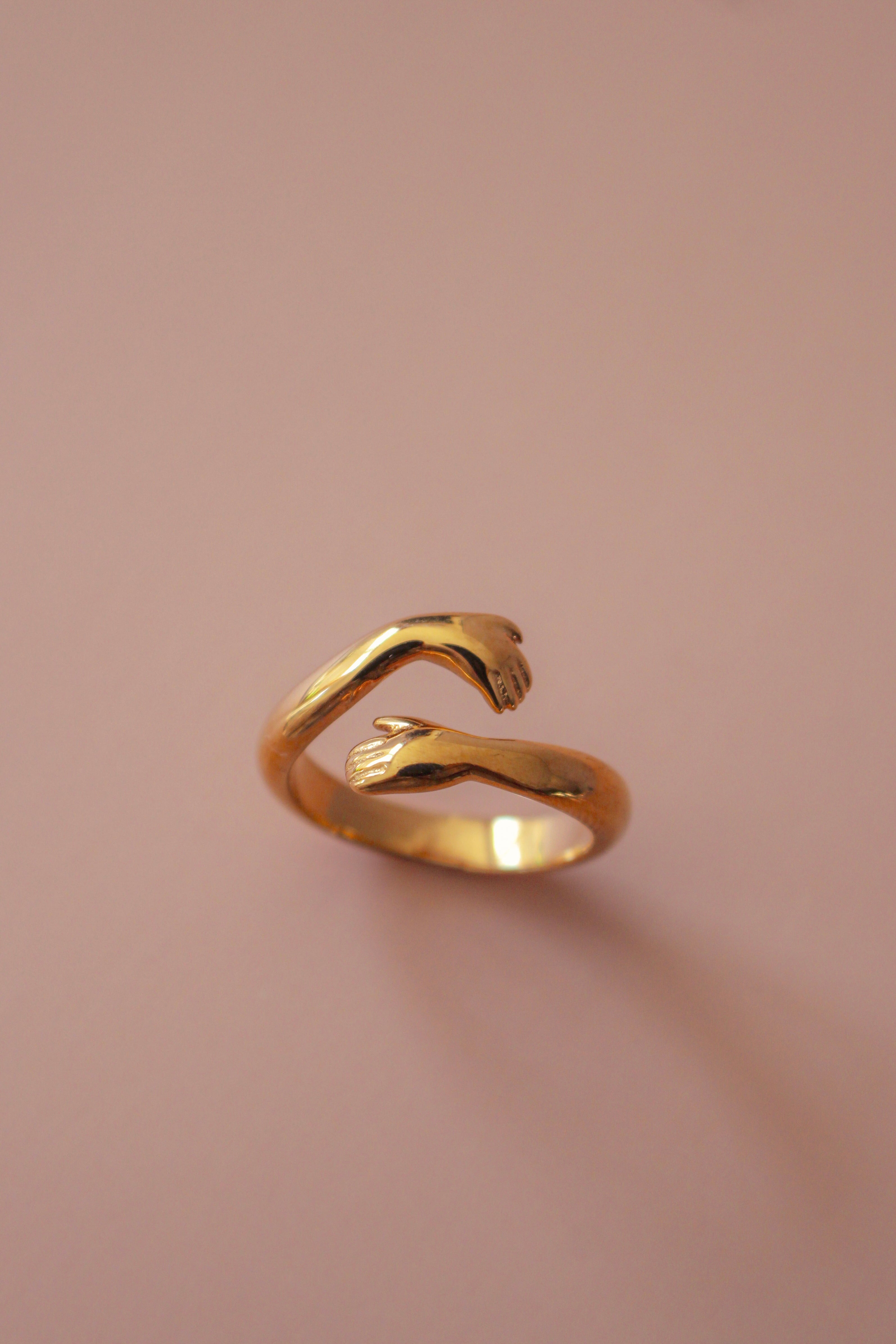Manos Ring