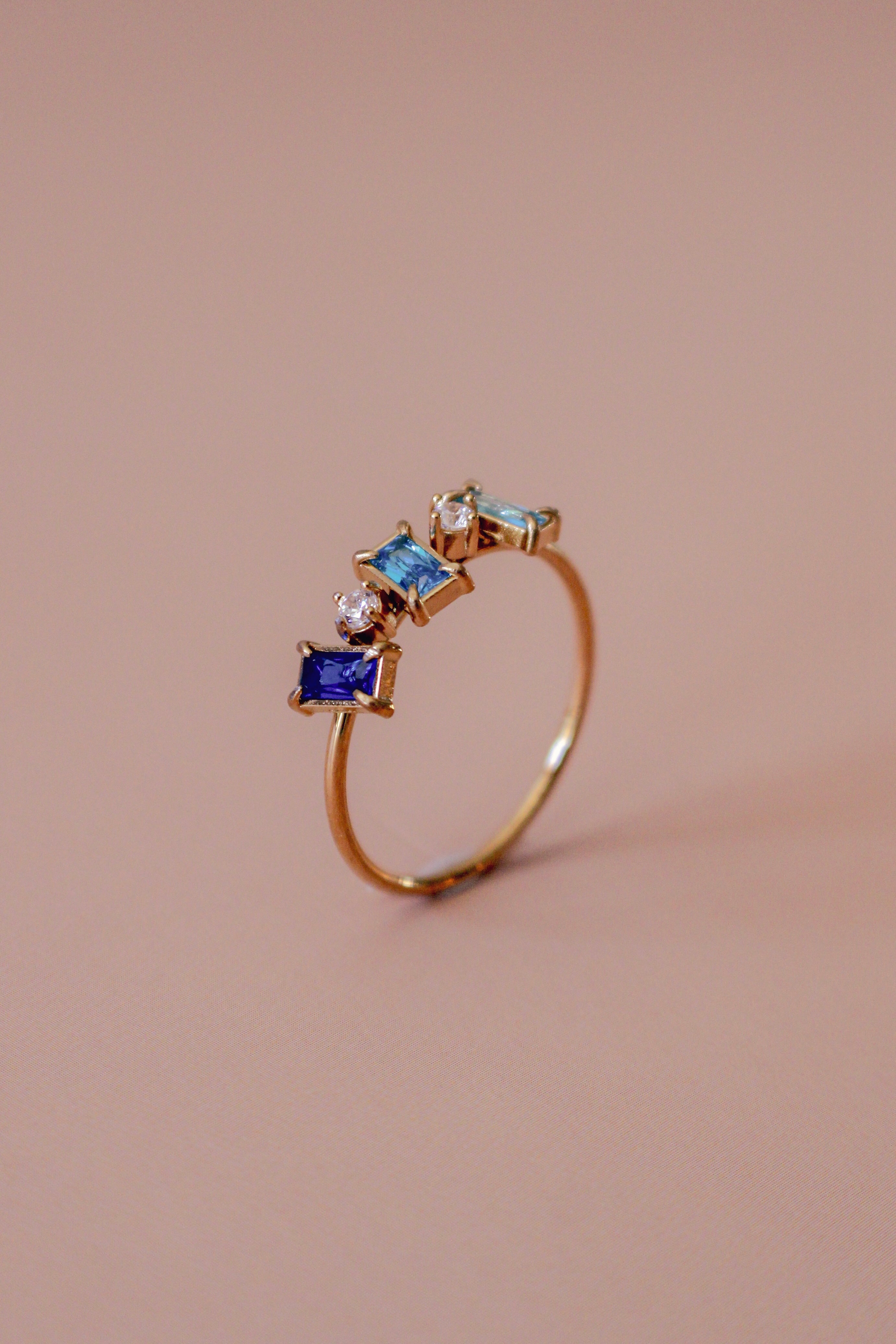Iris Ring