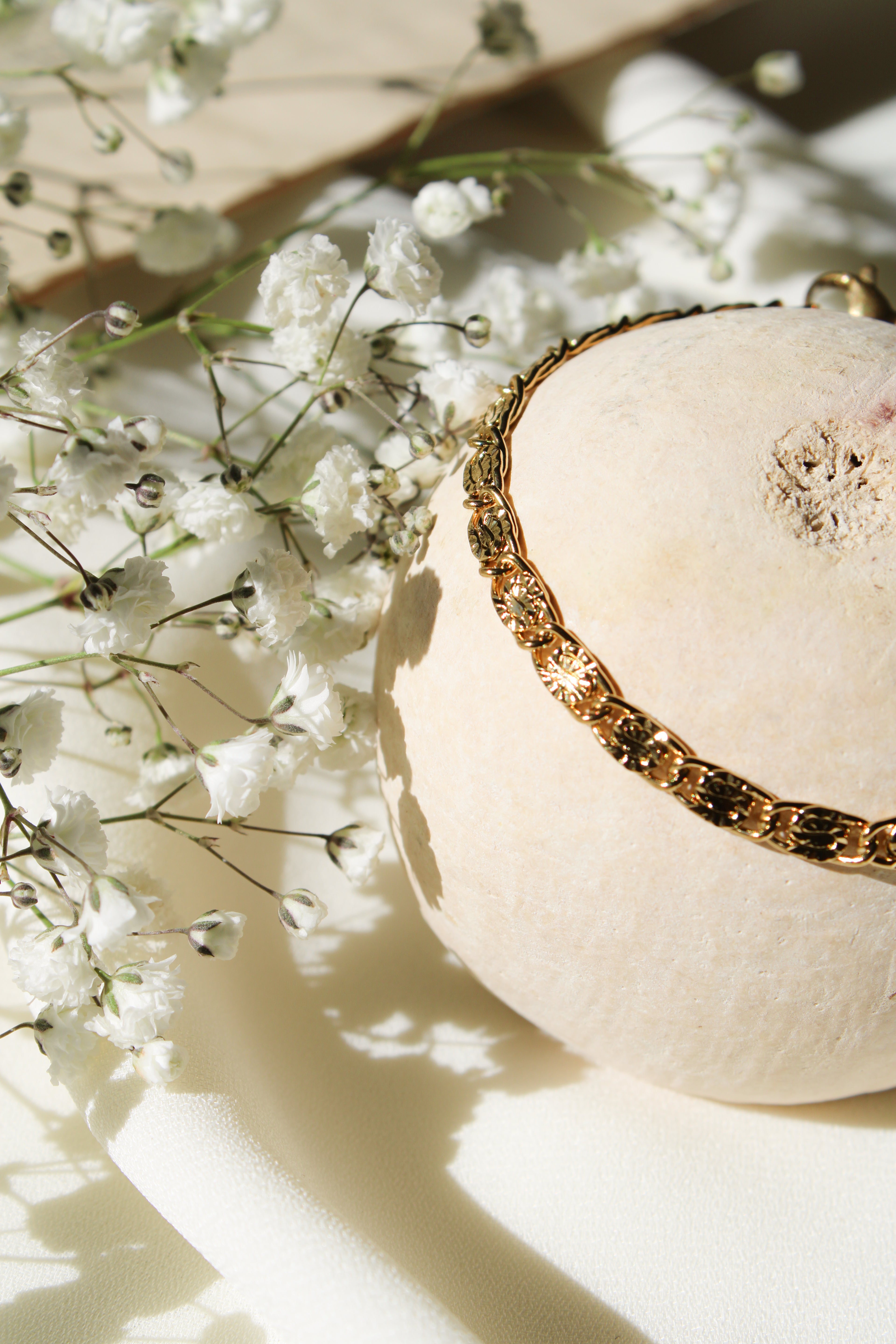 Cassidy Bracelet (hammered)