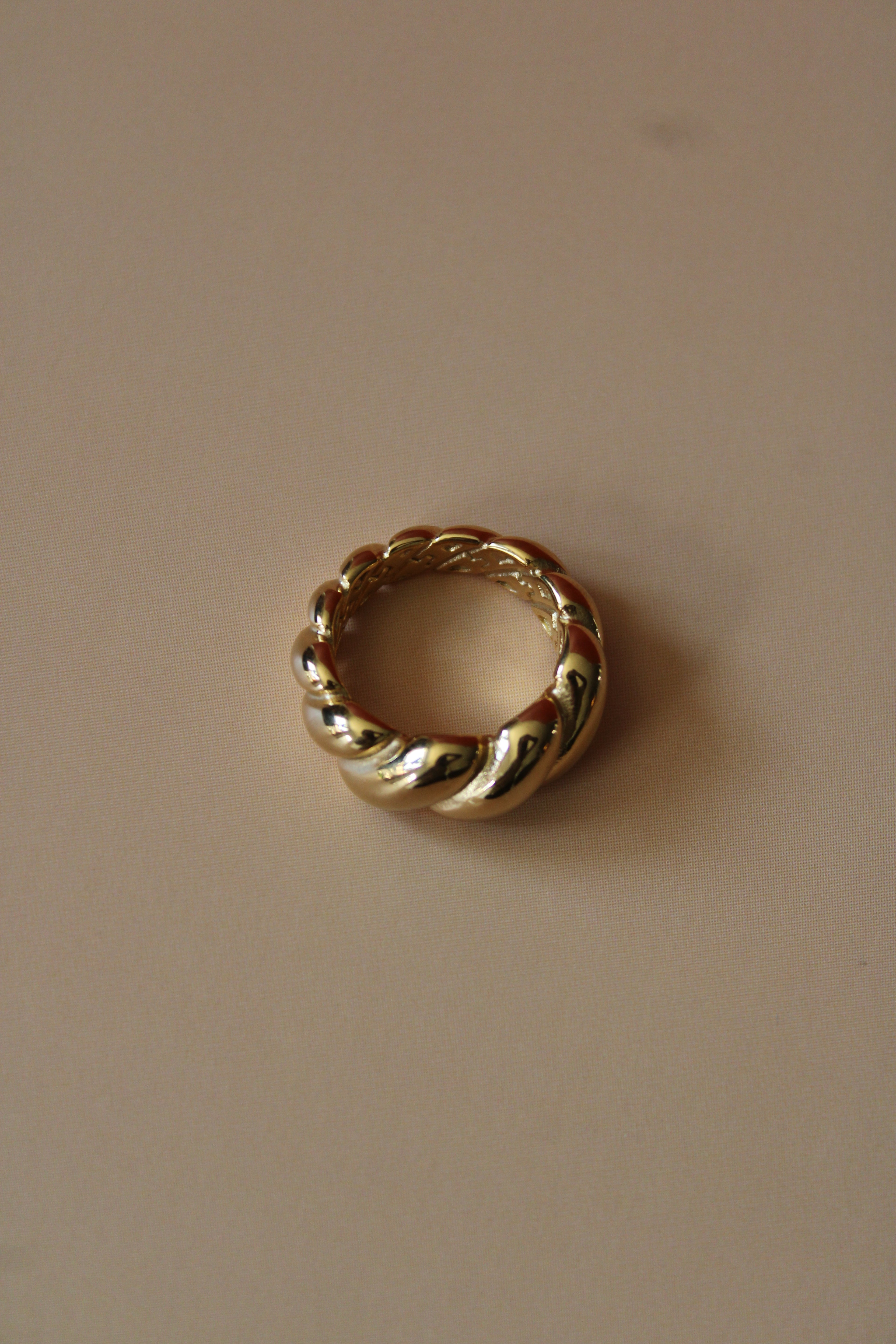 Eclair Ring