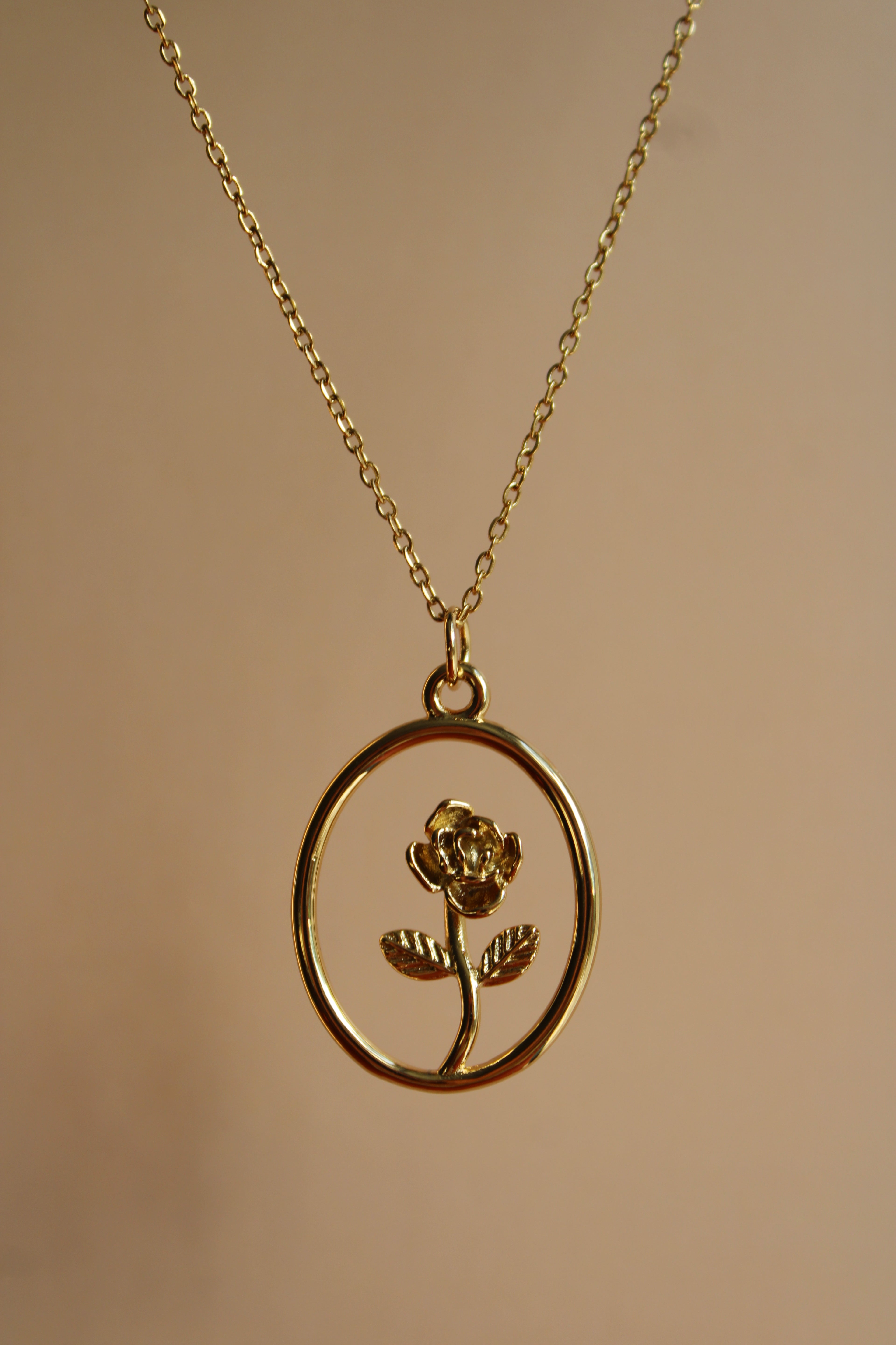 Belle Necklace