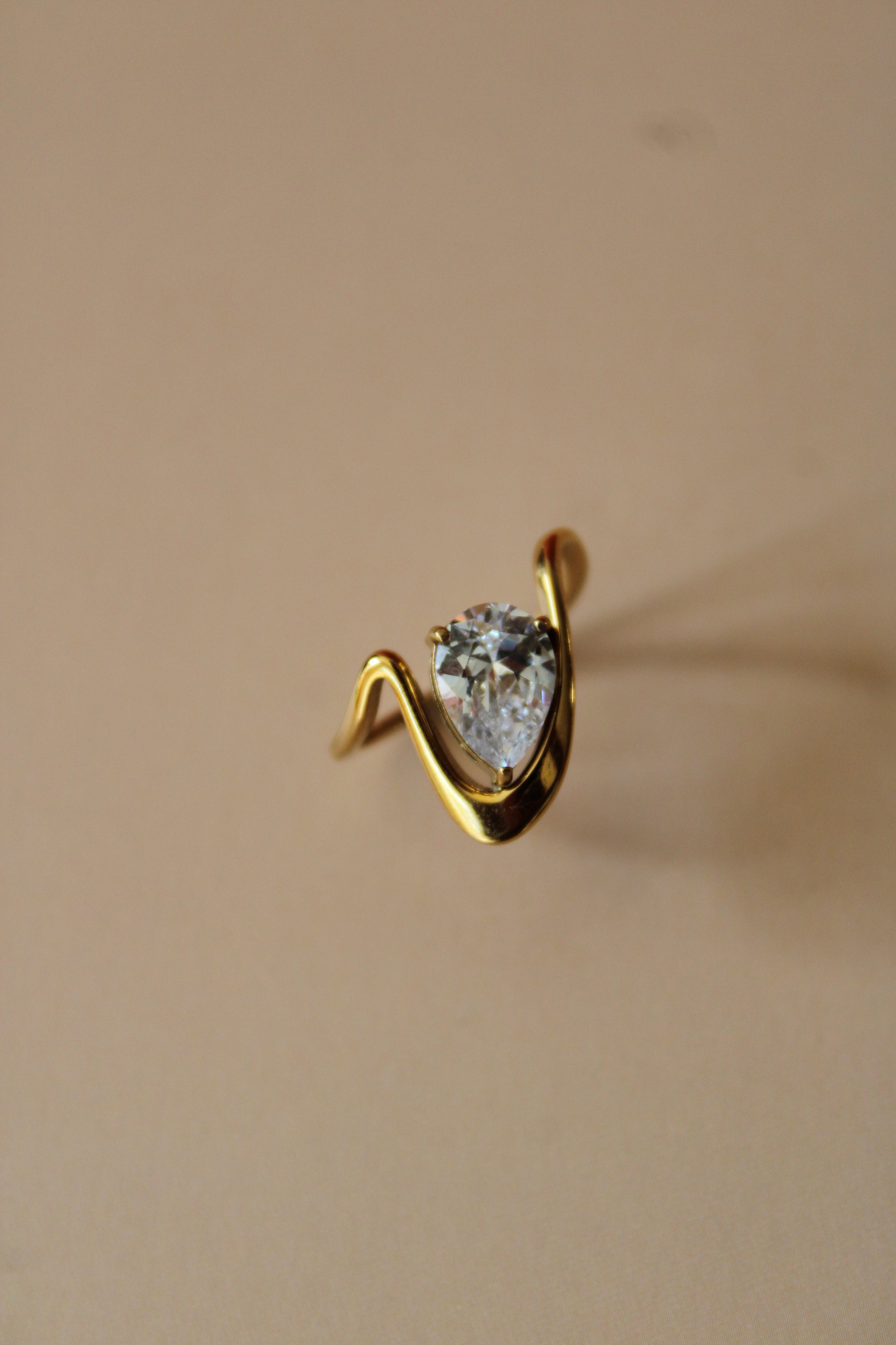 Veyra Ring