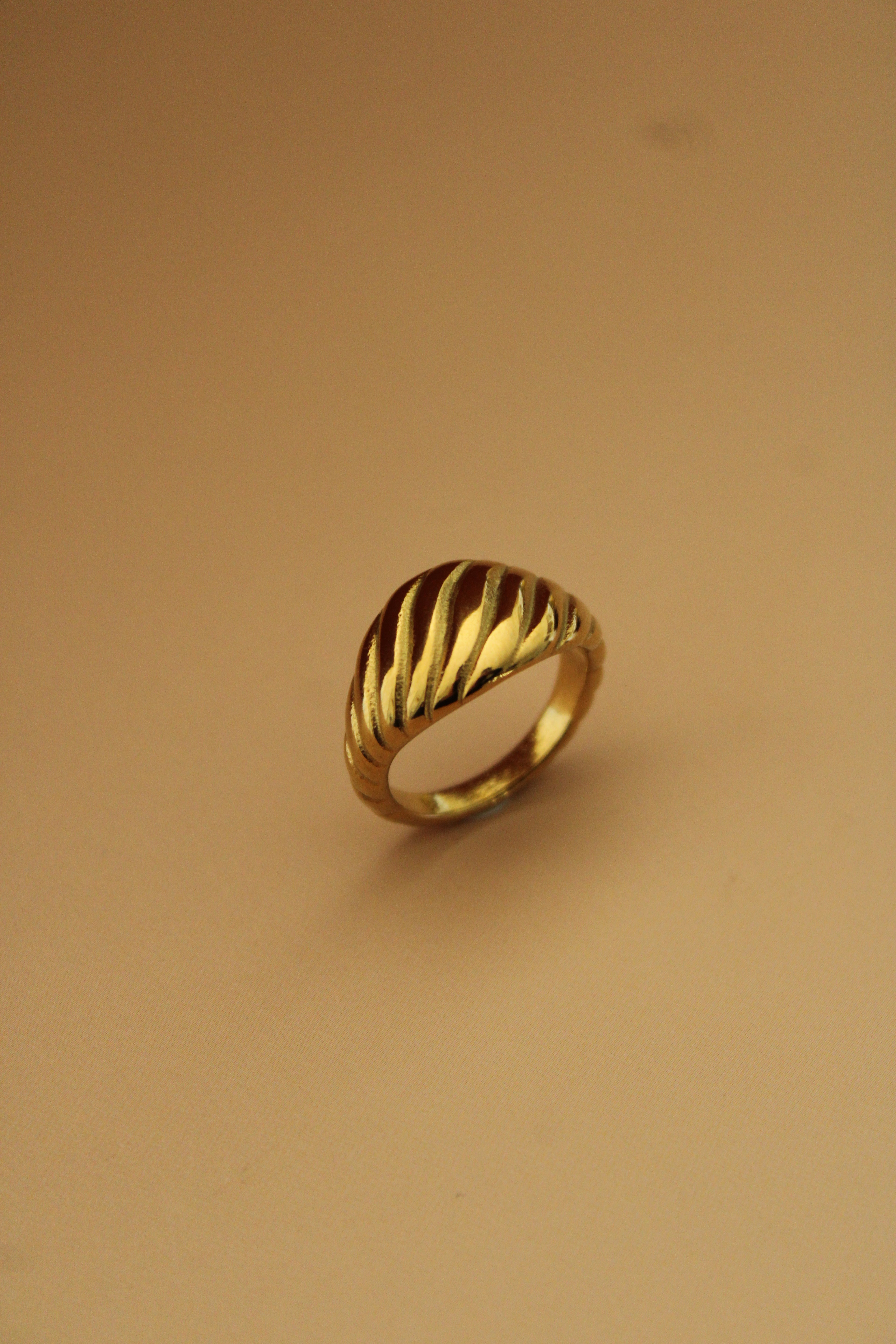 Wave Ring (Thick)