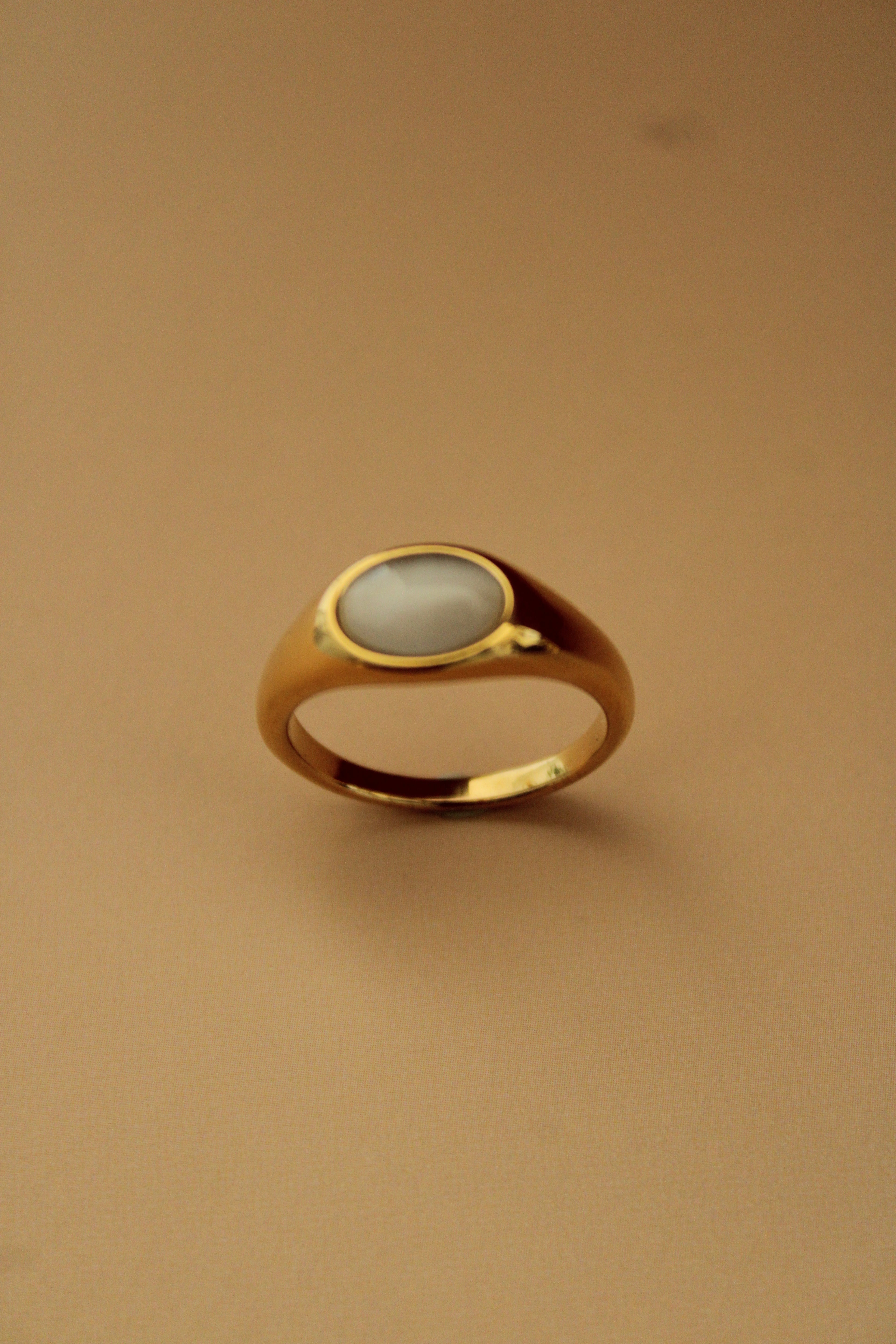 Smooth Quartz Ring