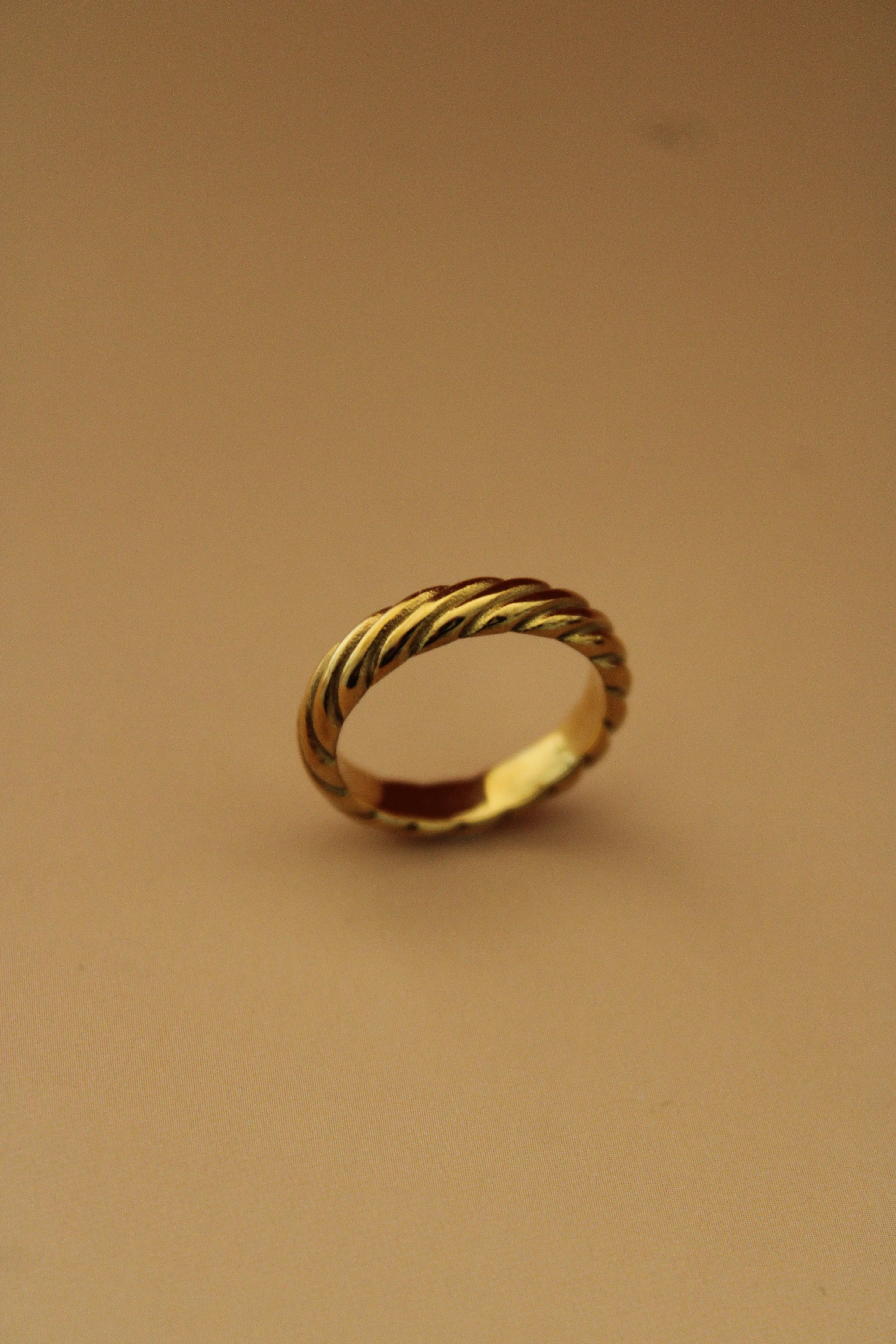 Twyne Ring