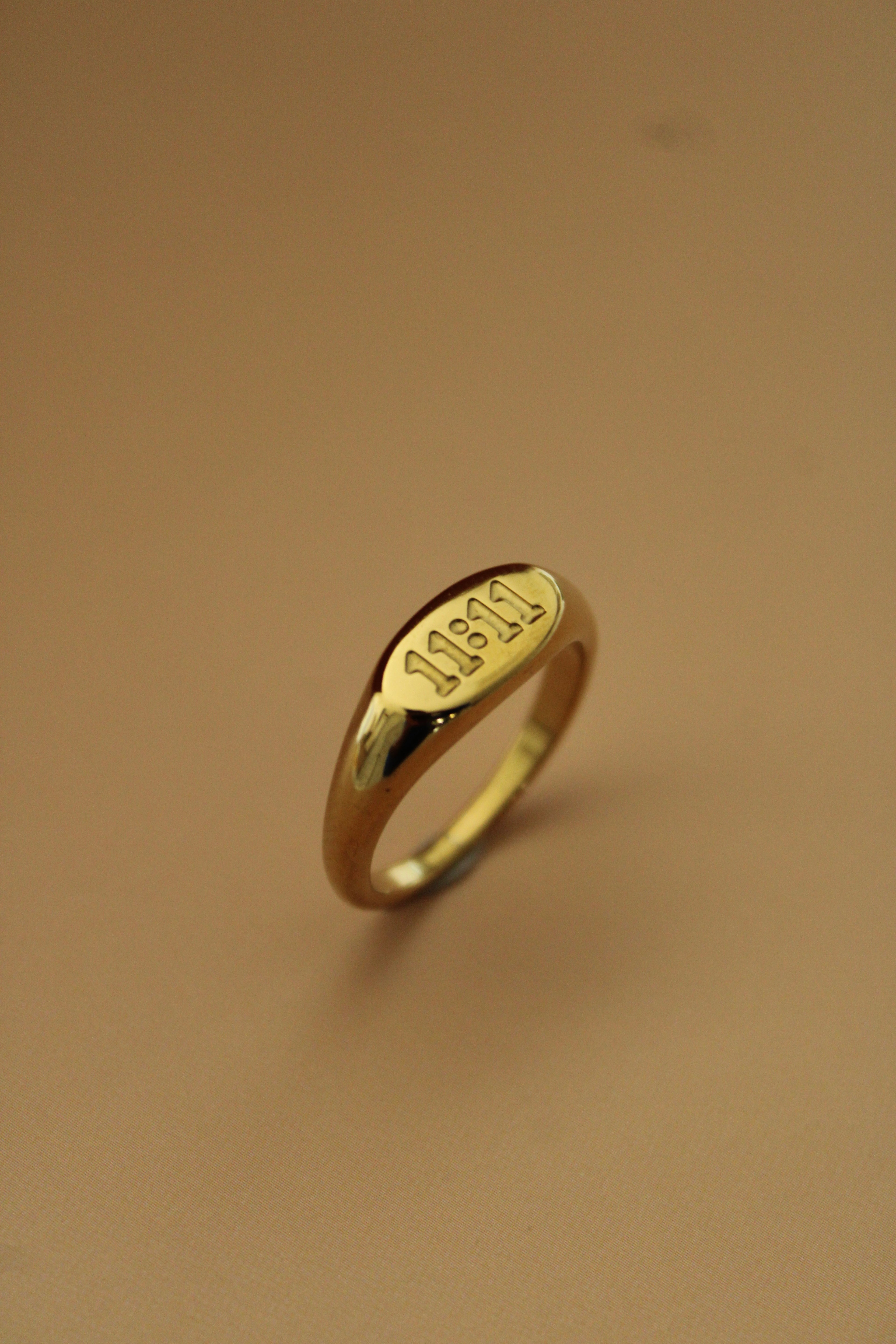"11:11" Ring