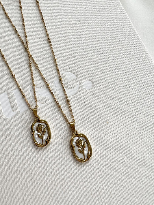 Vintage Rose Necklace