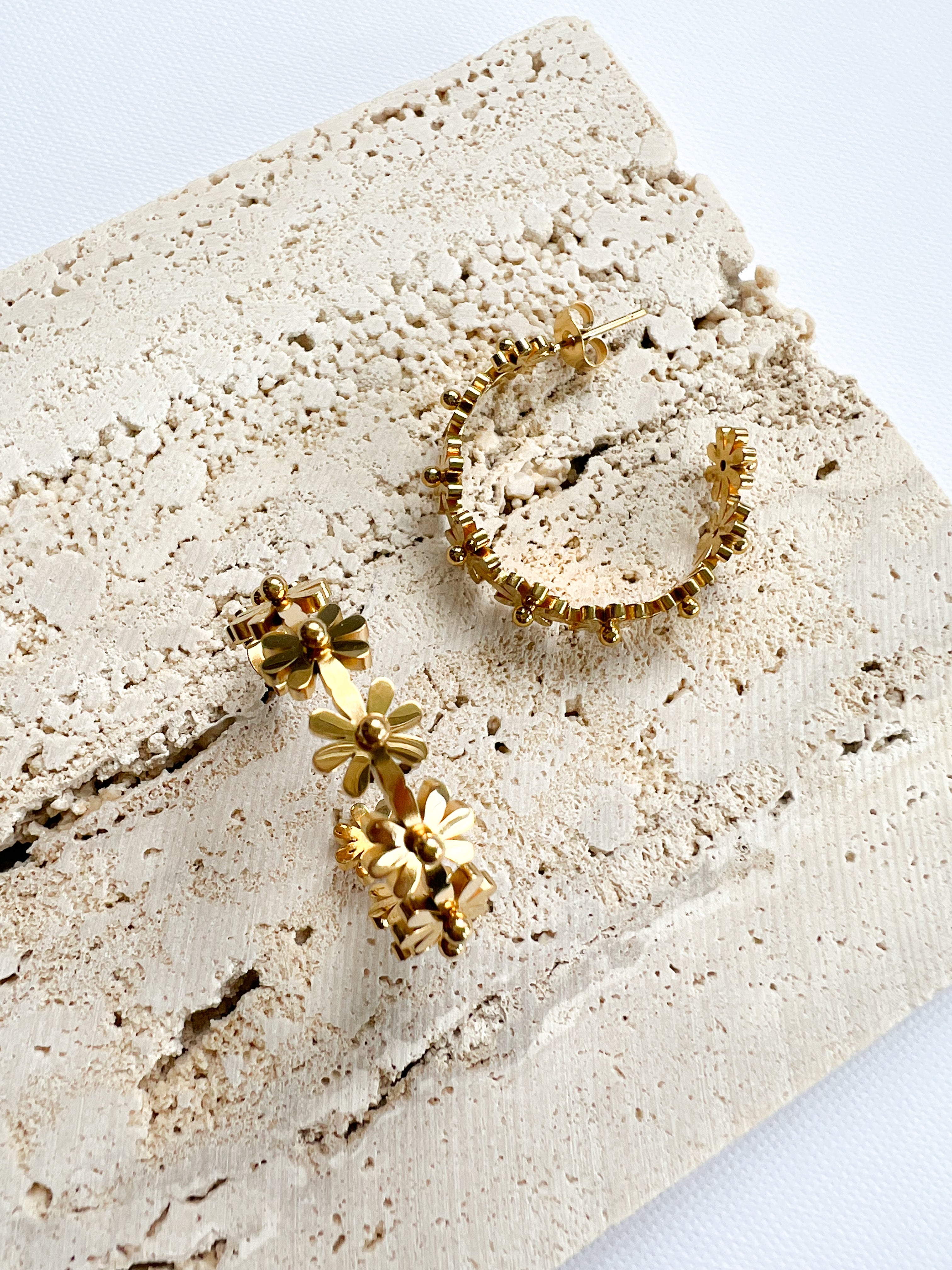 Gold Daisy Hoops