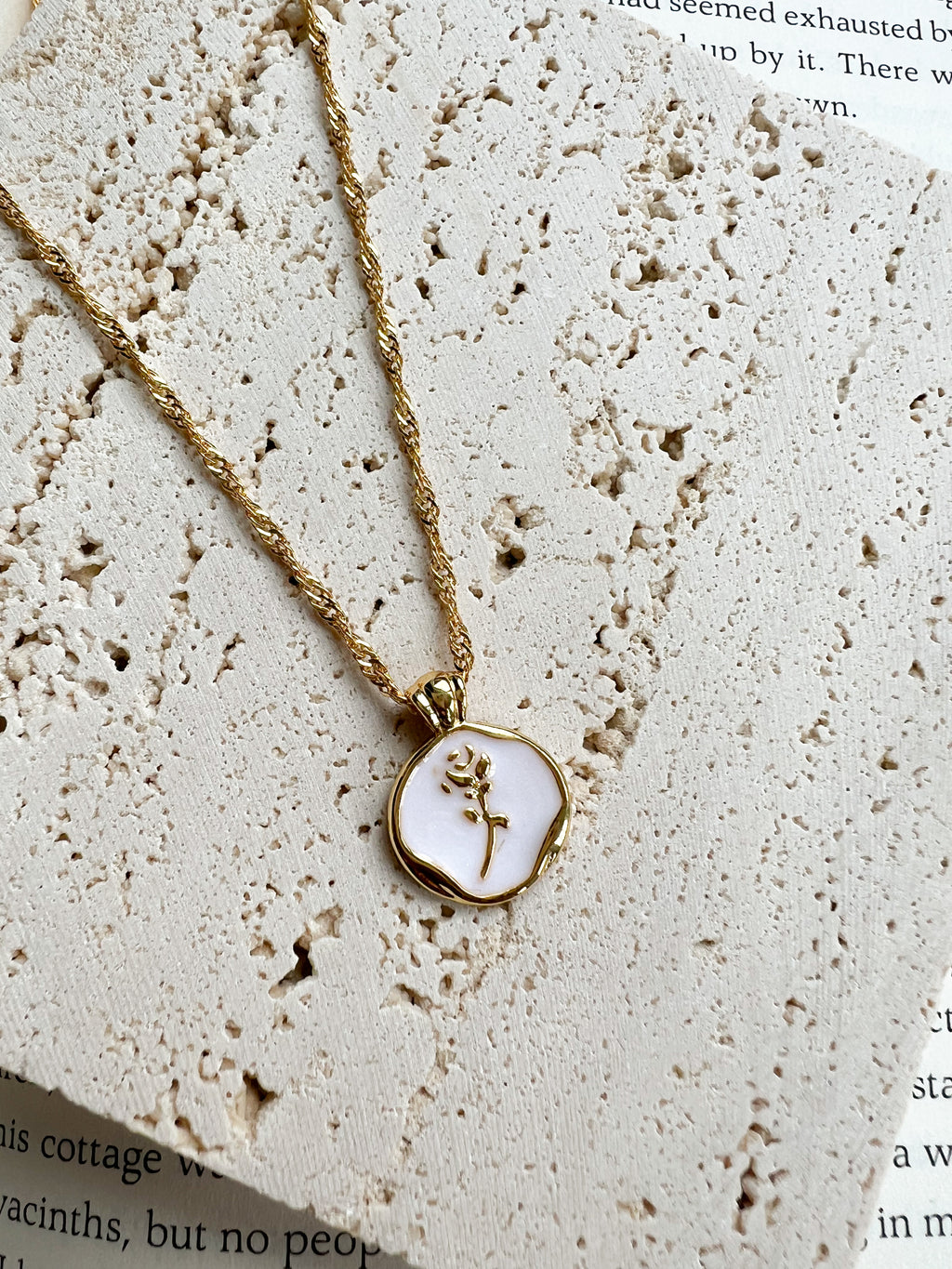 Dainty Rose Necklace